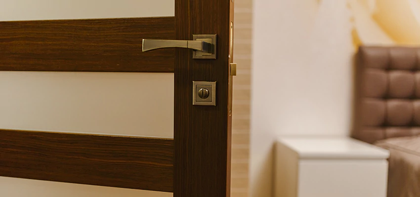 Door Lever Troubleshooting in Lakeland Village, CA