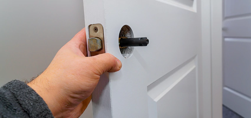 Nighttime Locksmith For Lock Repair in Lakeland Village, CA