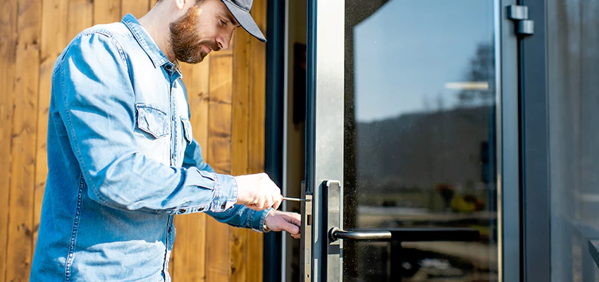 Frameless Glass Storefront Door Locks Replacement in Lakeland Village, CA