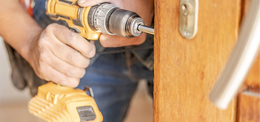 Emergency A1 Locksmith Services in Lakeland Village, California