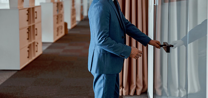 Commercial Glass Door Locks in Lakeland Village, CA