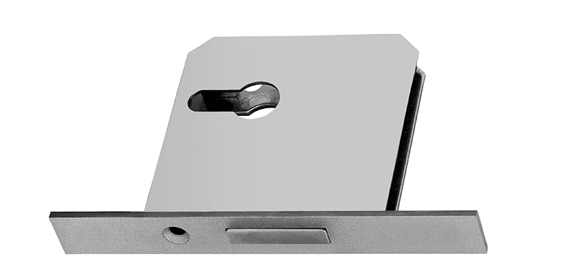 Fix A Deadbolt Door Lock in Lakeland Village, California