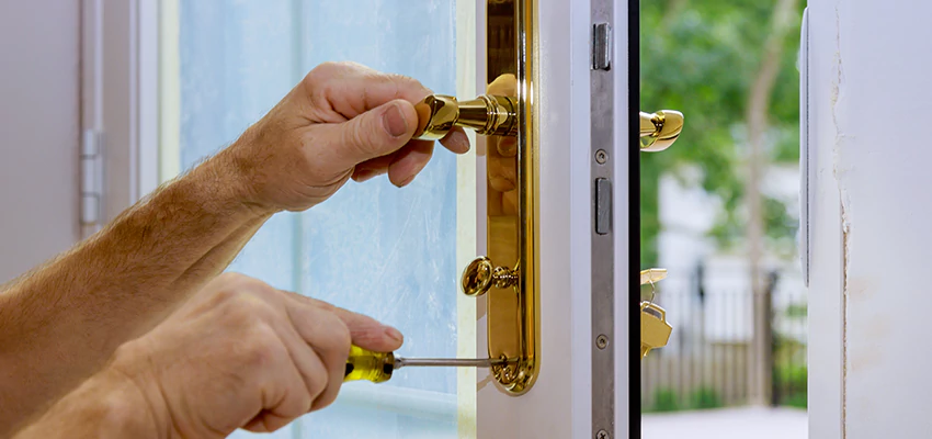 Local Locksmith For Key Duplication in Lakeland Village, CA